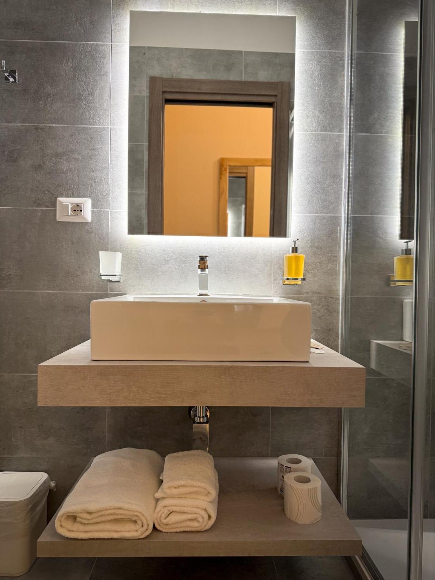 Diamond Vatican Apartment Rome Exterior photo